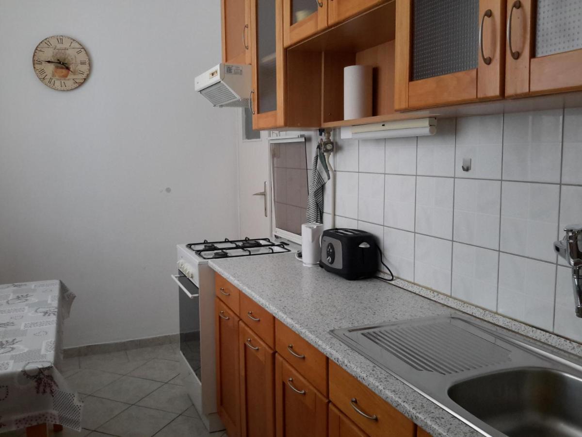 באלאטונפורד Szeki Apartman מראה חיצוני תמונה