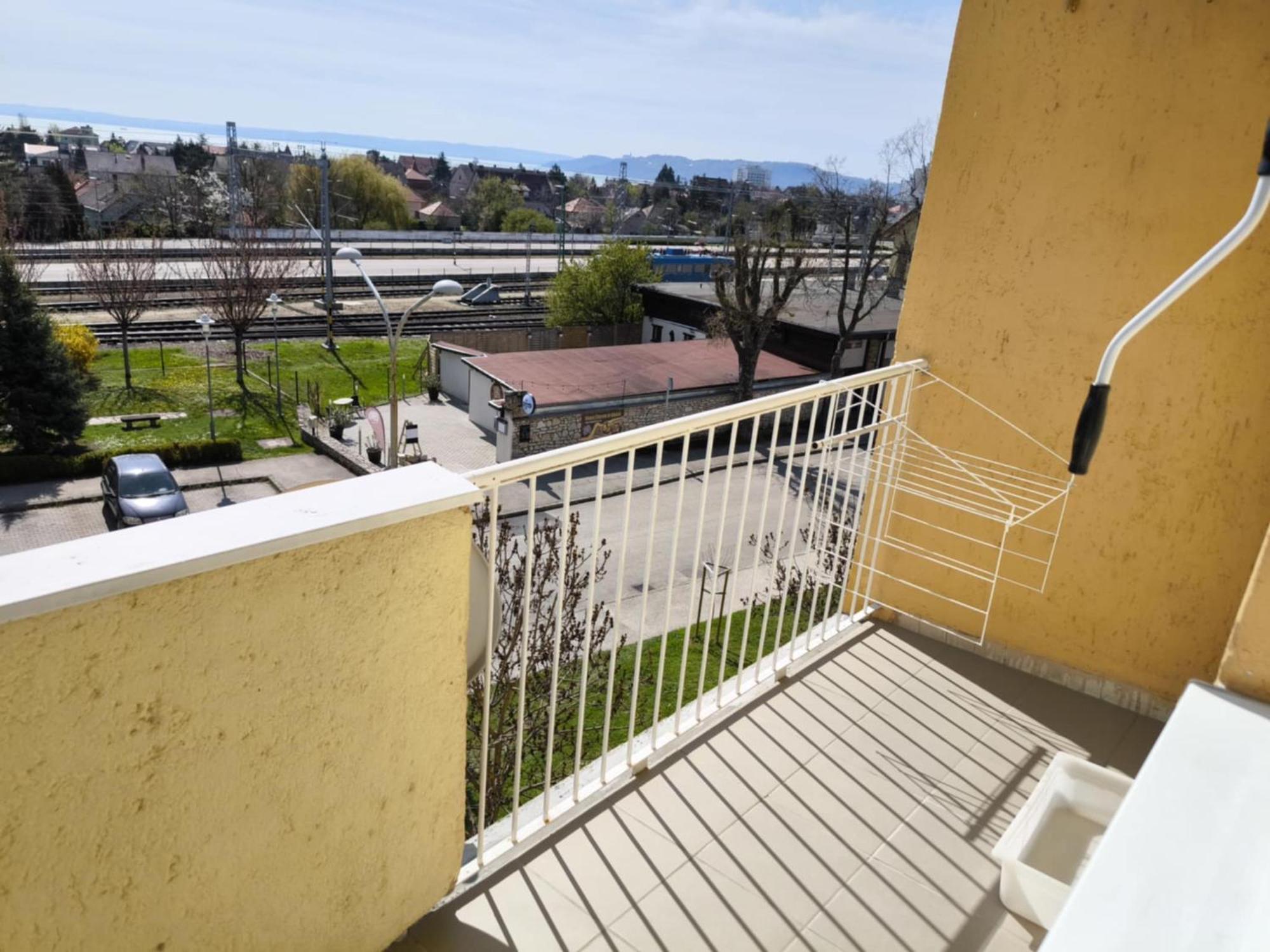 באלאטונפורד Szeki Apartman מראה חיצוני תמונה