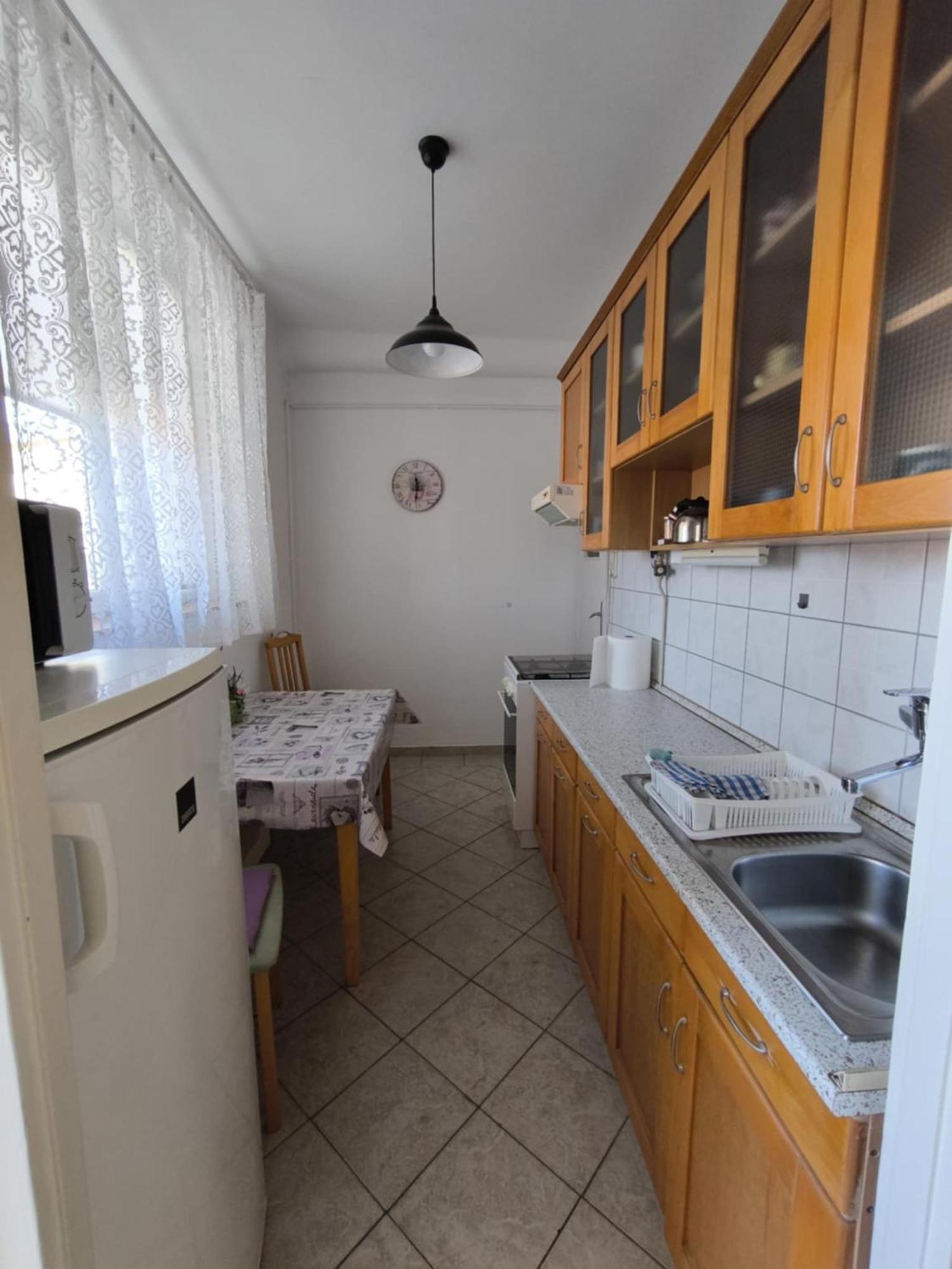 באלאטונפורד Szeki Apartman מראה חיצוני תמונה